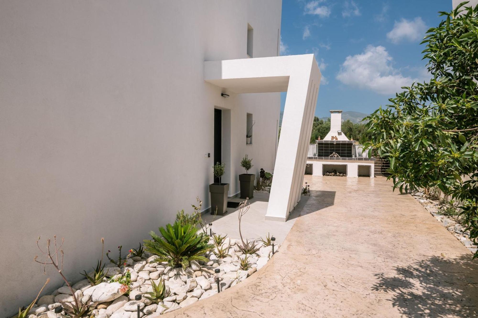 Sunwhite Villas - Private Pool & Cozy Atmosphere, By Zantewize Laganas Exterior foto